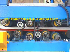 サンドイッチパネルプレス切断機PUサンドイッチパネルロール成形機サンドイッチパネルプレス - Product Image 5