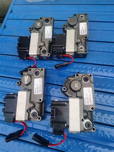 MCV eries MCV116G4204伺服电磁阀压力控制先导阀KVEBB0504 + MCV116G4204 - Product Image 3