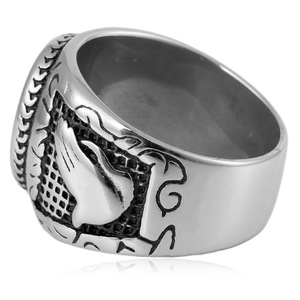 yunnique Men's <b>Titanium</b> Steel Cross <b>Ring</b> Two-Tone Gold Black Epoxy Resin Geometric Design Gift Jewelry - Product Image 4