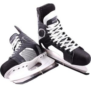 Produzione professionale nuovo stile Hockey su ghiaccio <span class=keywords><strong>pattini</strong></span> colore nero uso invernale fodera in rete da uomo PU superiore - Product Image 1