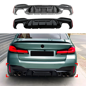 สปอยเลอร์หลัง Amp-Z สำหรับรถบีเอ็มดับเบิลยู ซีรีส์ 5 รุ่น G30 G31 M Sport ปี 2018-2023 สีดำเปียโน ลายคาร์บอนไฟเบอร์ ผิวด้าน - Product Image 1