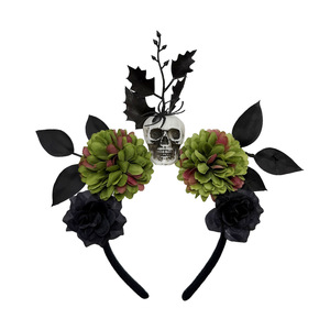 Serre-tête gothique rouge foncé et noir à motif floral, toile d'araignée et crâne, avec feuilles noires, pour Halloween - Product Image 4