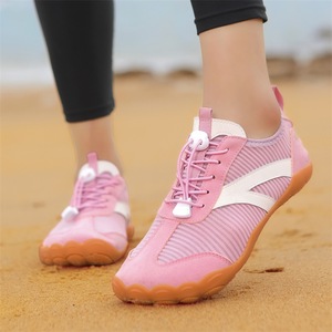 Chaussures décontractées en maille à lacets, bout rond, semelle extérieure en caoutchouc respirante, toutes saisons, chaussures de sport unisexes - Product Image 3