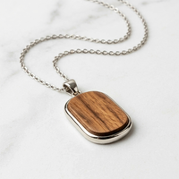 Ensemble de bijoux en acier inoxydable avec incrustation de bois naturel, personnalisable en gros, collier, boucles d'oreilles, bague, bracelet jonc, plusieurs options de bois, OEM ODM