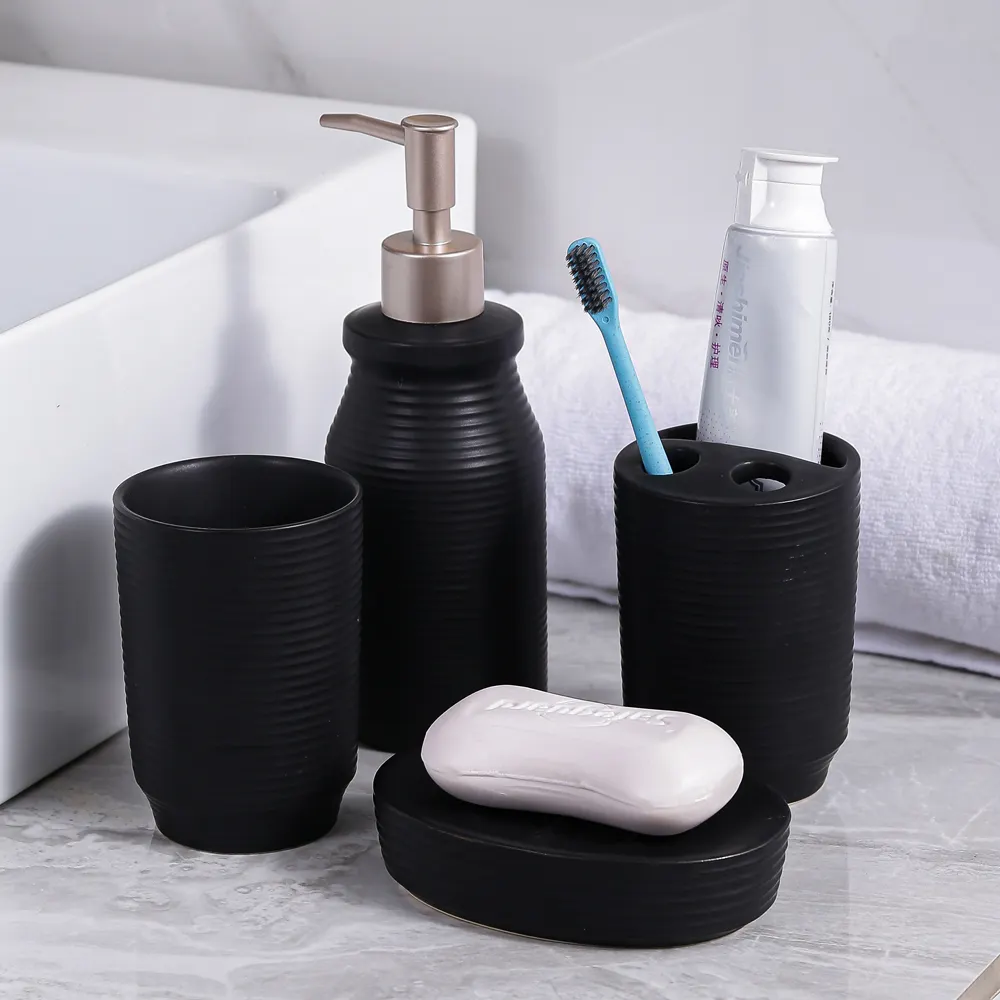 매트 블랙 욕실 액세서리 세트 세라믹 5 조각 비누 디스펜서 칫솔 홀더 비누 접시 화장실 브러쉬 홀더