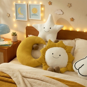 Oreiller en coton Fantasy Sky avec broderie en forme de <span class=keywords><strong>soleil</strong></span>, de lune et d'étoiles, pour la rentrée scolaire, la décoration de la maison, le canapé, la chambre à coucher, oreiller en forme de spot, nettoyage facile - Product Image 1