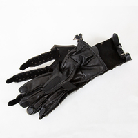 Reproduction 1:1 des gants d'armure de chevalier médiéval, dotés de phalanges mobiles, adaptés au jeu de rôle et à la présentation en collection