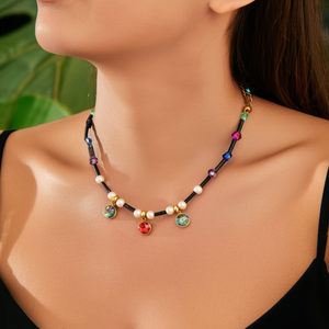 Collar de Moda con Cuentas, Acero Inoxidable 316L, Baño de Oro PVD, Diseño Sostenible y Resistente con Cristales Multicolores y Perlas - Product Image 3