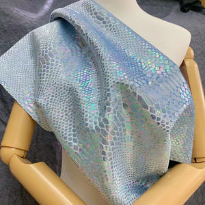 Tela de terciopelo de poliéster 100% con diseño holográfico de escamas de sirena estampado azul 150D hielo suave zapatos de mujer funda de sofá cortinas - Product Image 6