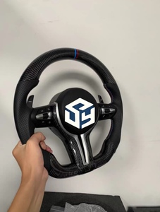 Volant en cuir pour Série 4 M4 F82 M4CS F32 F33 F36 avec fibre de carbone et design sportif de luxe pour A3 Camry - Product Image 5