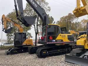 Excavatrice d'occasion VOLVO EC210 en excellent état, multifonctionnelle, haute stabilité, performances élevées, comprend moteur, PLC, pompe à engrenages - Product Image 4