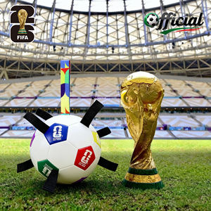 Jouet pour animaux de compagnie officiel <span class=keywords><strong>FIFA</strong></span> sous licence, lanceur de ballon de football interactif pour chien, jeu de tir à la corde, jeu de récupération pour chien, entraînement au football, jouet à mâcher qui couine - Product Image 6