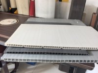 Machine de découpe servo-pilotée pour profilés de tuyaux en plastique, haute précision, adaptée aux lignes de production d'extrusion PVC PE