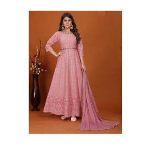 Robe Anarkali de qualité standard avec broderie Robe de mariée disponible au prix de gros de l'Inde - Product Image 1