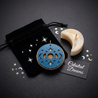 Pendentif personnalisé vintage Ciel étoilé Géométrique Phases de lune |   Ornement superposé en résine acrylique scintillante bleue pour boutique B2B