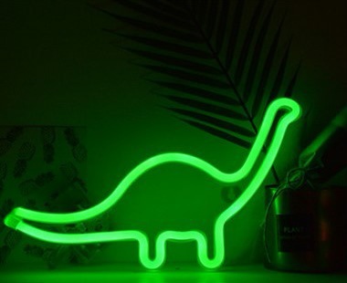 El dinosaurio verde avanza