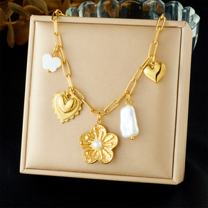 Gold Plated Chain Necklace With Flower And Heart Charms Imitation Pearl Pendant Women's Clavicle Chain Party Jewelry - Product Image 1