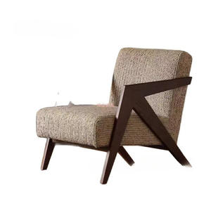 Fauteuil simple Richard en bois massif, fait main, pour salon - Product Image 1
