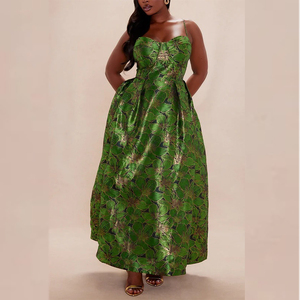 <span class=keywords><strong>Robe</strong></span> longue élégante en jacquard floral vert avec bretelles spaghetti et détails plissés, <span class=keywords><strong>robe</strong></span> de soirée formelle personnalisable - Product Image 4