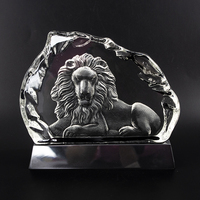 Trophées en cristal de lion de nouvelle conception en gros d'usine avec base noire en forme de bloc