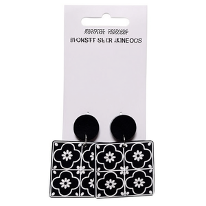 Orecchini pendenti quadrati neri e bianchi con motivo floreale in resina acrilica, gioielli di moda da donna, 12 pezzi - Product Image 2