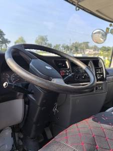 รถผสมคอนกรีต SANY 2020 รุ่น SY5133THBE-C10 มือสอง เครื่องยนต์ดีเซลมาตรฐานระดับ 5 พร้อมปั๊มคอนกรีต ความเร็ว 100 เมตร/ชั่วโมง - Product Image 6