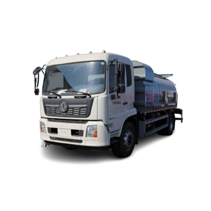 Barredora de Carreteras Dongfeng de 210 CV, 4x2, Barredora de Lavado, Aspiradora, Barredora de Aspiración sin Polvo para Construcción de Carreteras - Product Image 1