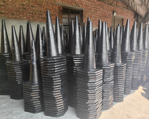 Cône de signalisation routière réfléchissant en caoutchouc Modèle LZ-454 pour la gestion routière, panneau d'interdiction de stationnement, panneau d'avertissement, panneau de signalisation en forme de seau à <span class=keywords><strong>glace</strong></span>, fabriqué à Qingdao - Product Image 4