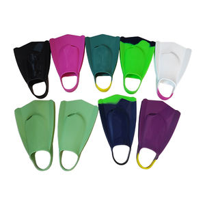 समुद्र तट 100% सिलिकॉन शॉर्ट ब्लेड फिनिश पोर्टेबल डाइविंग फ्लिपर स्नॉर्कल गियर फुट पॉकेट स्वीमिंग फिन्स - Product Image 1