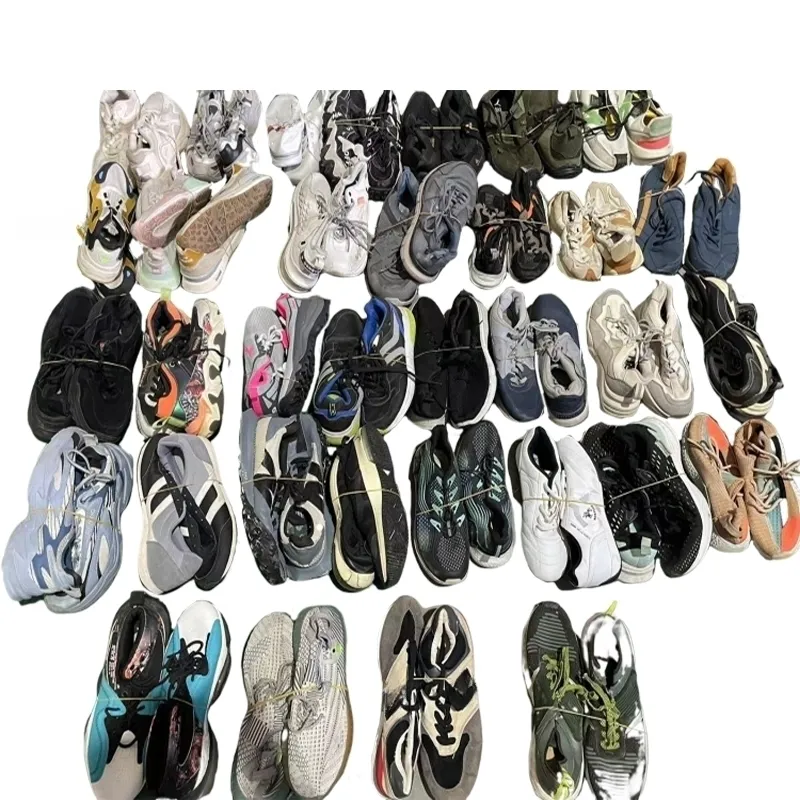 South africa football used shoes wholesale sport shoes men used running shoes for sale