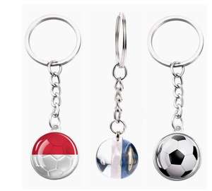 Porte-clés et pendentif de sac en verre avec fleur en cristal, motif drapeau national d'Indonésie, bijou souvenir de voyage - Product Image 1