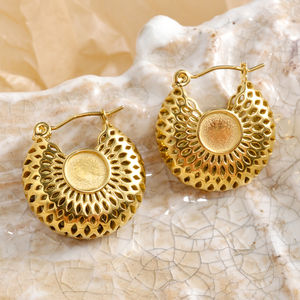 Boucles d'oreilles tendance géométriques en acier inoxydable plaqué or 18 carats imperméables personnalisées à la mode - Product Image 1