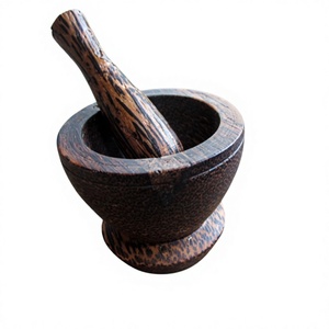 Petit mortier et pilon en bois écologiques faits à la main, durables et portables, pour épices, herbes et ail - Product Image 2