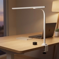 Lampe de bureau LED à bras long rotatif blanc, sans stroboscope, anti-lumière bleue, lampe intelligente pour le bureau, l'ordinateur, l'étude
