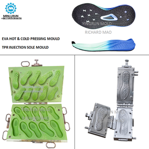 Semelle <span class=keywords><strong>de</strong></span> <span class=keywords><strong>chaussure</strong></span> <span class=keywords><strong>de</strong></span> football en EVA à crampons pour homme, légère, confortable, antidérapante et durable, pour extérieur - Product Image 5