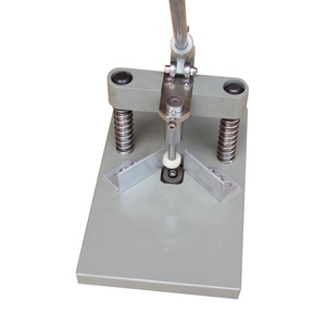 Machine de découpe de coin de Machine d'arrondi de coin de couverture rigide de haute qualité avec une opération facile - Product Image 3