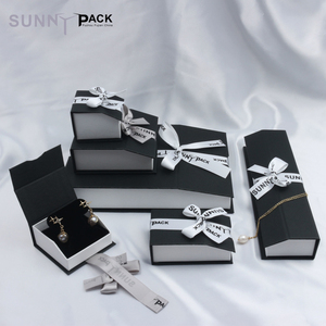 Handmade màu xanh tông nhẫn đồ trang sức hộp Set nhà máy trực tiếp với thiết kế lạ mắt từ đóng cửa Bow làm từ giấy bền - Product Image 4