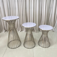 Socle de table de dessert de mariage en acier inoxydable doré et argenté de luxe pour la décoration d'événements, banquets et fêtes