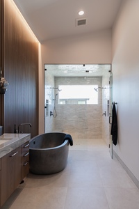 Meuble-lavabo sur mesure Vermonhouzz avec lavabo intégré et construction en bois <span class=keywords><strong>de</strong></span> qualité supérieure pour <span class=keywords><strong>salle</strong></span> <span class=keywords><strong>de</strong></span> <span class=keywords><strong>bain</strong></span> d'appartement <span class=keywords><strong>de</strong></span> luxe - Product Image 5