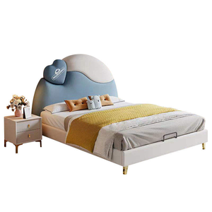 Letto in Pelle di Alta Gamma, Moderno e Lussuoso, Matrimoniale Imbottito Sospeso, Arredamento per Camera da Letto di Villa - Product Image 5