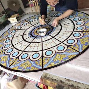 Vitraux ronds personnalisés en verre massif, technique Tiffany, pour éclairage et décoration murale et de plafond de salle de sport et de chambre. - Product Image 6