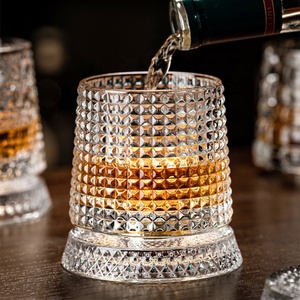 Verres <span class=keywords><strong>à</strong></span> <span class=keywords><strong>whisky</strong></span> rotatifs en <span class=keywords><strong>cristal</strong></span> de luxe personnalisés, gravés au diamant, <span class=keywords><strong>verre</strong></span> <span class=keywords><strong>à</strong></span> <span class=keywords><strong>whisky</strong></span> tournant - Product Image 4