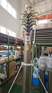 Mástil telescópico neumático de 10m, 12m y 16m con carga útil pesada para montaje de luces de cámara de antena CCTV - Product Image 2