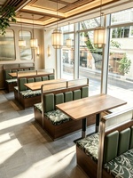 Tables de salle à manger carrées de style stand, canapés de rangement pour restaurants commerciaux, tables en bois massif sur mesure pour snack-bars et restaurants de nouilles