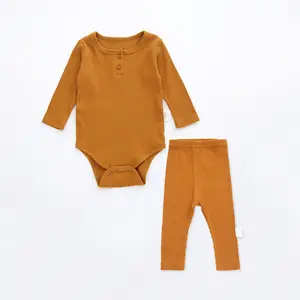 Sıcak satış bebek kız giysileri uzun kollu örme Romper bebek katı renk bebek Bodysuits pamuk