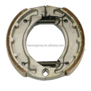 Pièces détachées moto ACE 125 XL125 CGL125 Mâchoires de <span class=keywords><strong>frein</strong></span> bon <span class=keywords><strong>prix</strong></span> vente en gros - Product Image 3