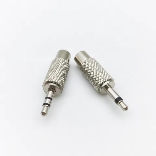 3.5mm Male Plug to RCA Female Jack Connector Converter Mono Stereo Audio Extension Adapter
