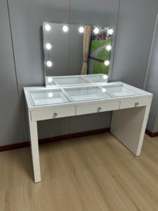 Toletta moderna Chic con lussuoso cassetto di vetro specchio illuminato e luci mozzafiato vanità camera da letto - Product Image 2