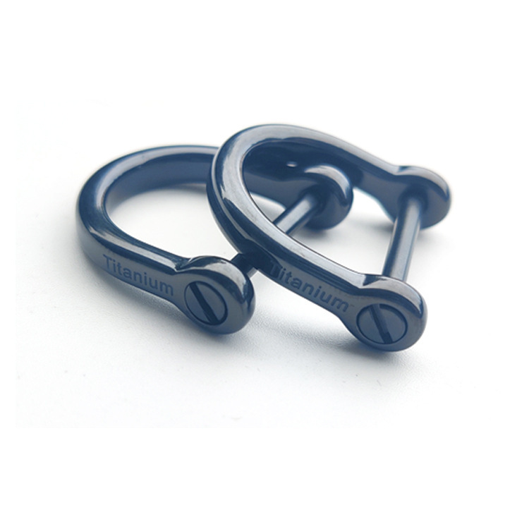 ตัวอักษรสีดำ