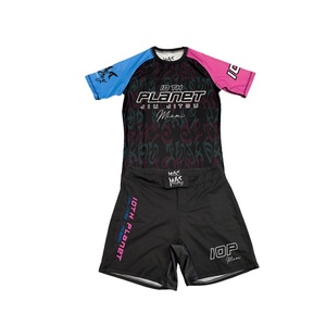 Ensemble de rashguard de MMA et de <span class=keywords><strong>Jujitsu</strong></span> pour <span class=keywords><strong>femme</strong></span>, personnalisé par le fabricant, à compression et sublimation - Product Image 1